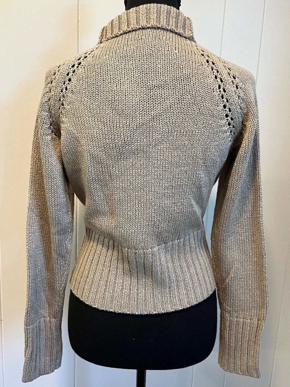 Ann Taylor LOFT sz S Long Sleeve Sweater Coastal Cabincore V-Neck Versatile NWT
